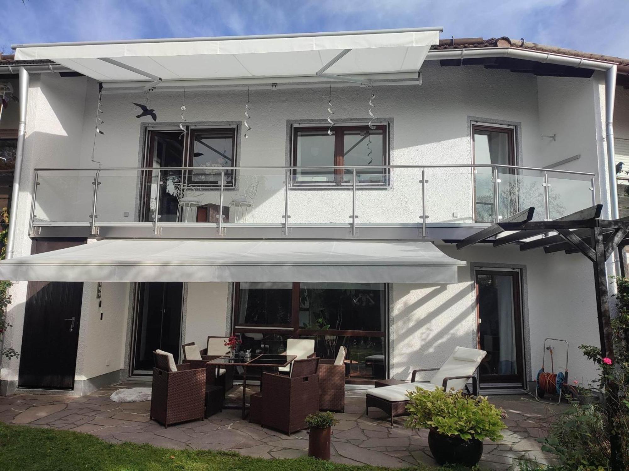 Elegant-Terraced-House-With-Bikes-Near-The-Lake-Children-At-Least-6-A-Old Starnberg Exterior photo